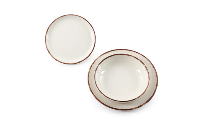 DINNERWARE SET   (18 Pcs)